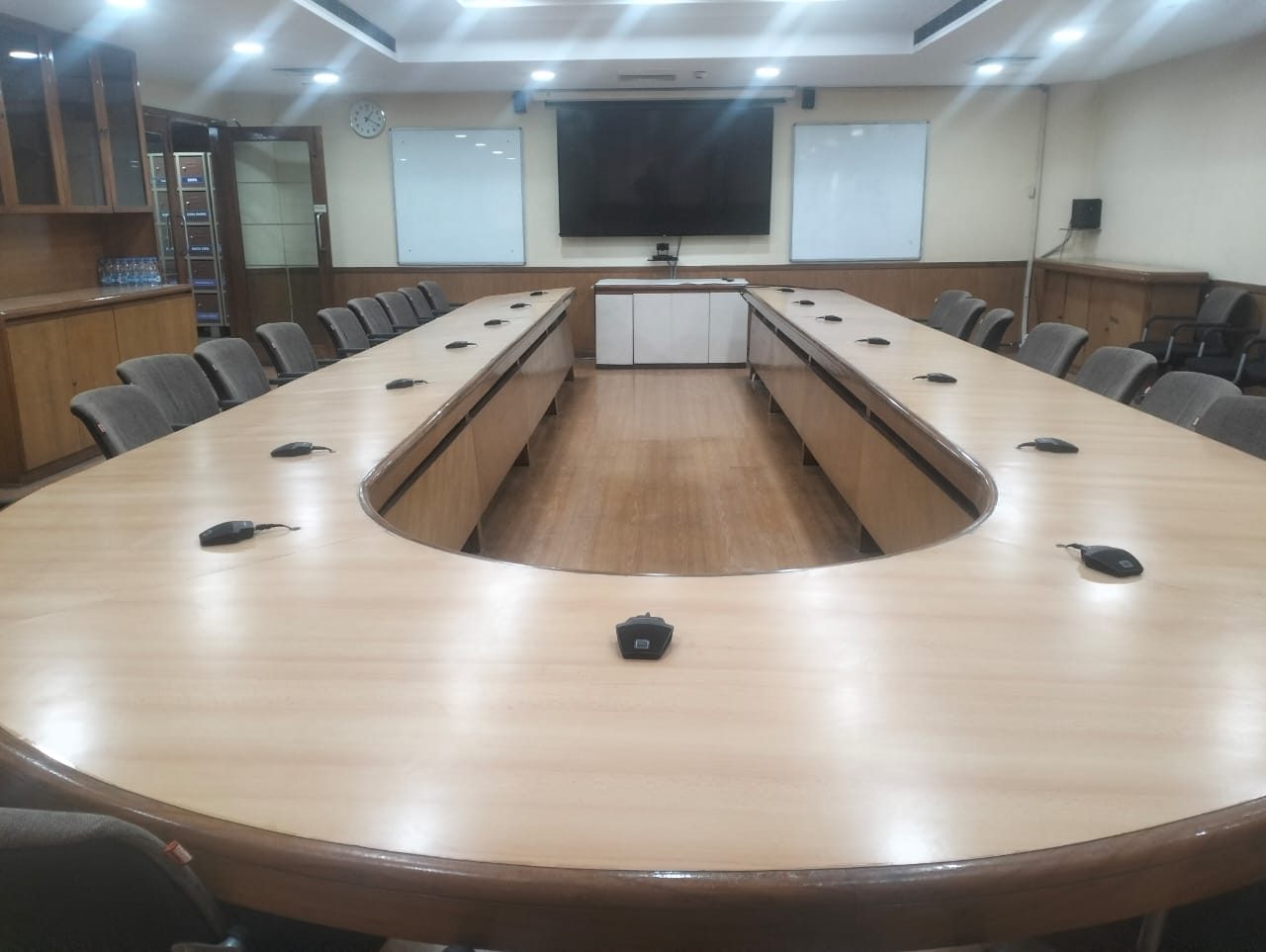 IIT Delhi — DMS Board Room